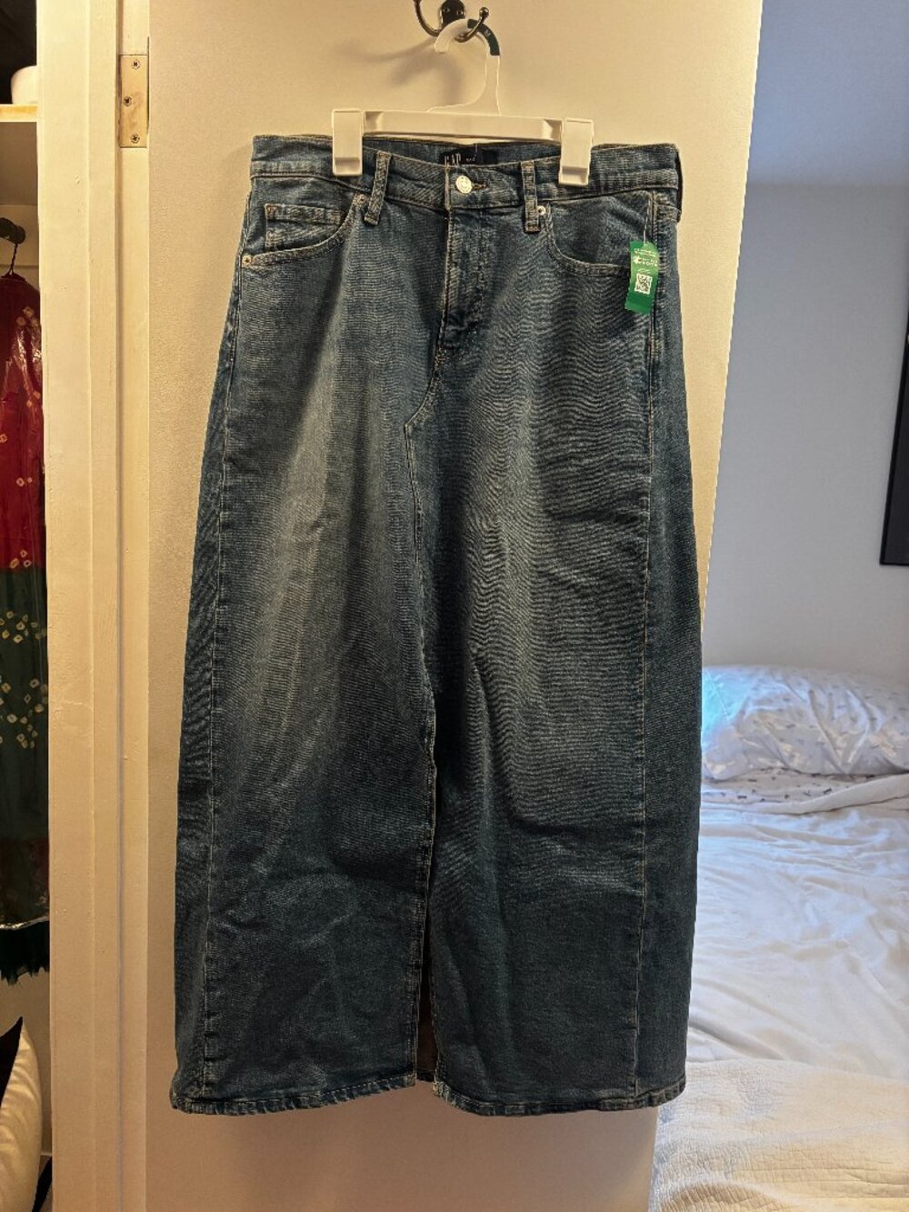GAP Denim Medium Wash Maxi Skirt Size 10/30 NWT